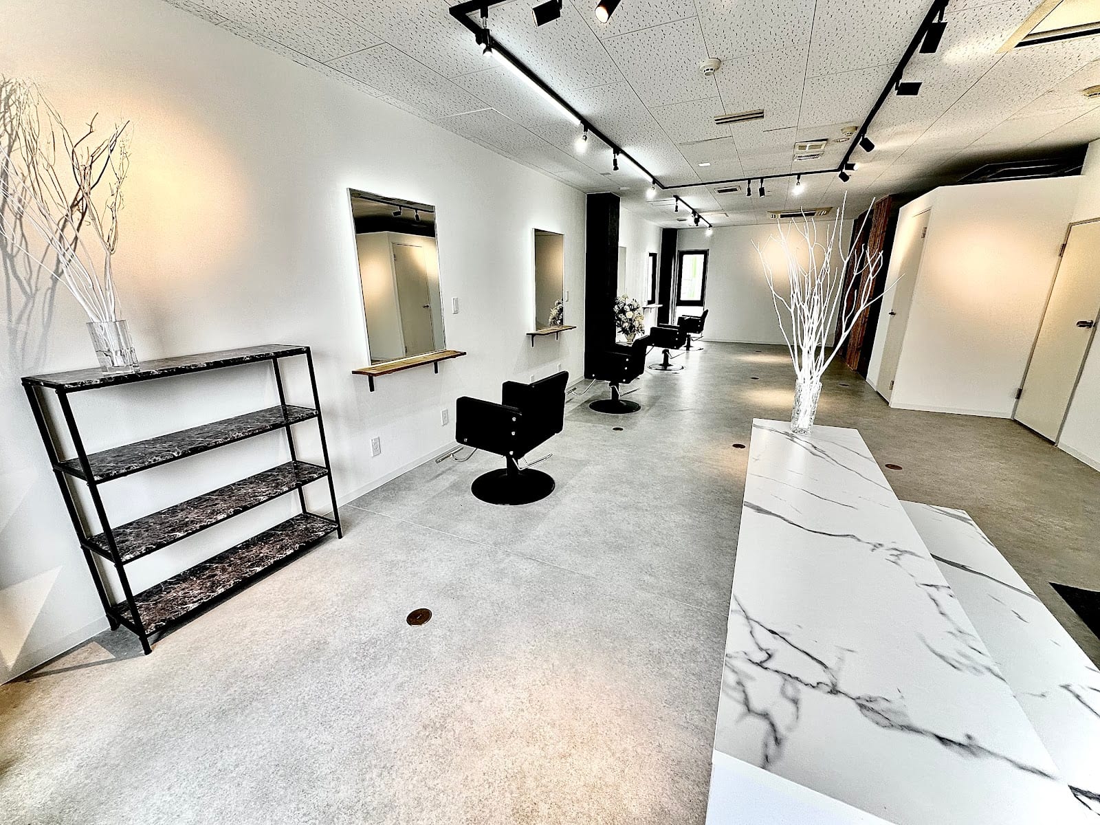 Eyelash Beauty salon StairS by K 上尾店（上尾）のメンズ眉毛サロン店内写真 1枚目