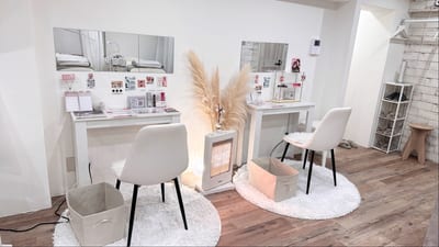 eyelash salon 75. 店内写真 2枚目