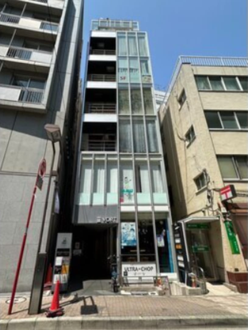 眉毛・まつげパーマ専門サロン est brow 麻布十番店(麻布十番)のメンズ眉毛サロン店内写真 1枚目