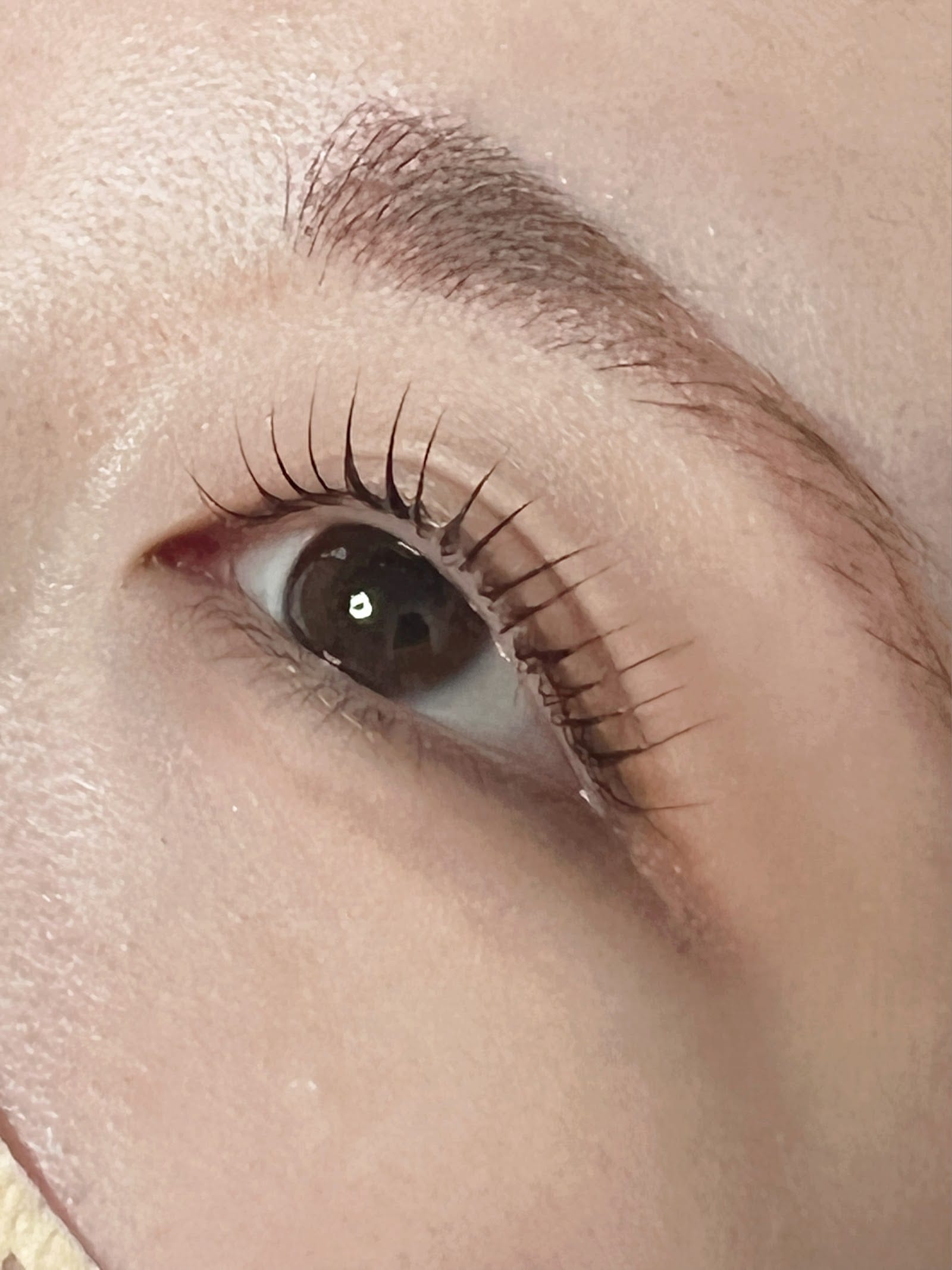 nail & eyelash Salon1(藤が丘)のメンズ眉毛サロン店内写真 1枚目