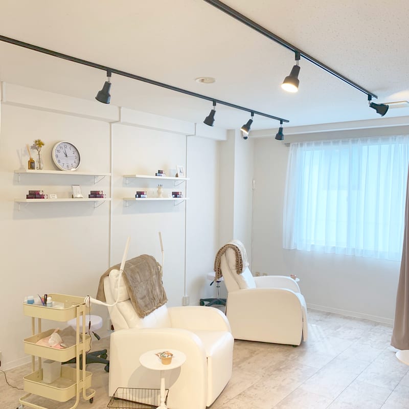 est-r.筑紫口本店(福岡)のメンズ眉毛サロン
