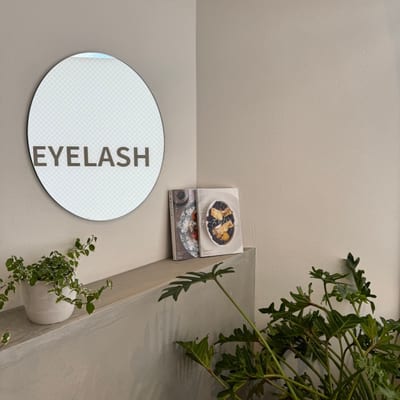 Eyore（イーヨー）Eyebrow姪浜店 店内写真 3枚目