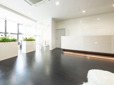 ヒゲ脱毛・メンズ脱毛＆フェイシャルサロンメンズオーシャンブルー 福岡店 店内写真 3枚目