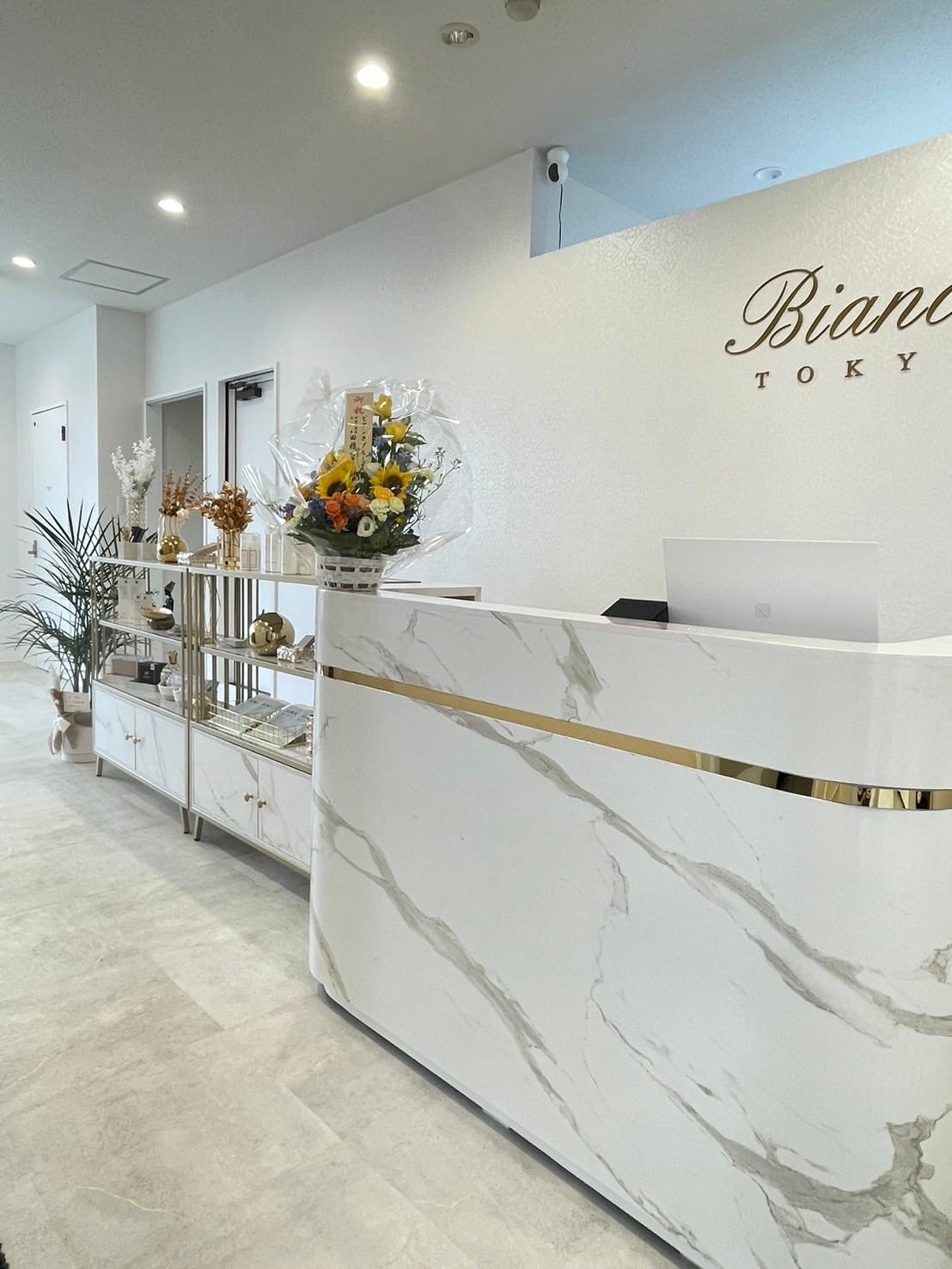 Bianca TOKYO 中洲上川端店(福岡)のメンズ眉毛サロン店内写真 1枚目