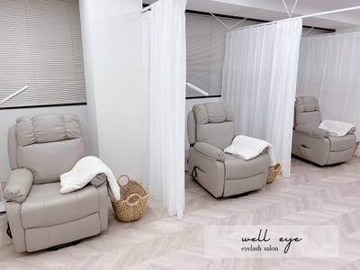 well eye 博多店｜パリジェンヌ 店内写真 1枚目
