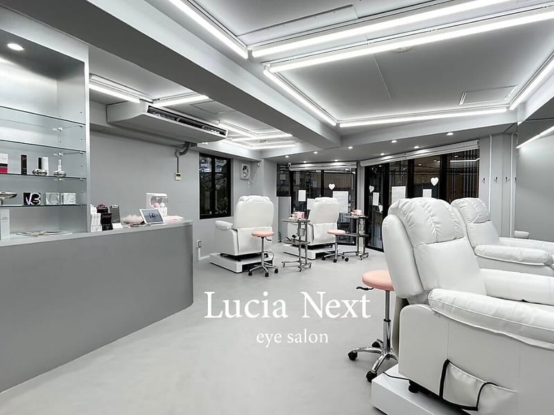 ~韓国まつげエクステ&眉毛の専門サロン~eyelash salon Lucia Next(福岡)のメンズ眉毛サロン