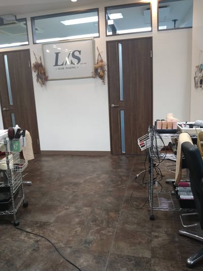L/S 店内写真 1枚目