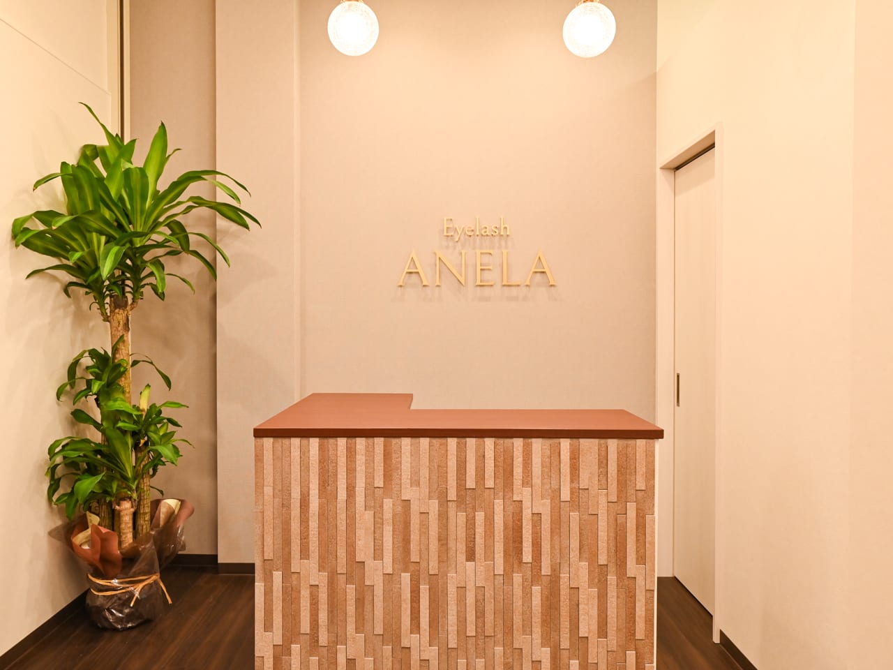 Eyelash ANELA 福島店まつげパーマ/マツエク/眉毛サロン/LED(福島駅)のメンズ眉毛サロン店内写真 1枚目