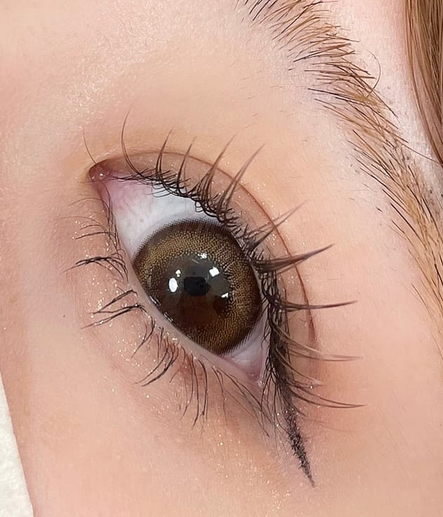 Eyelash Salon Blanc~まつげエクステと眉の専門美容室~ イオンモール福津店(福津)のメンズ眉毛サロン店内写真 1枚目