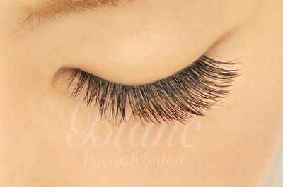 Eyelash Salon Blanc～まつげエクステと眉の専門美容室～ イオンモール福津店 店内写真 4枚目