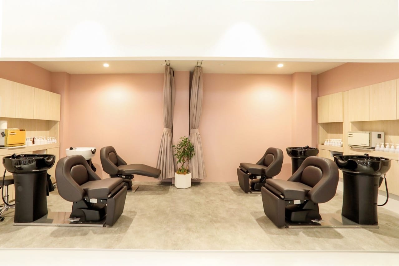 OID EYE BROW SALON(船橋)のメンズ眉毛サロン店内写真 1枚目