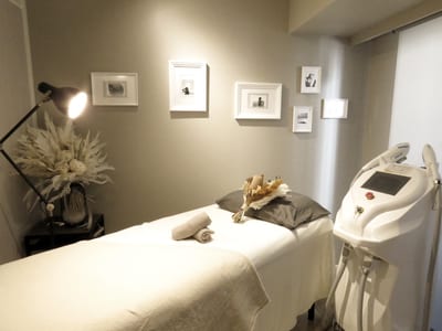 Eva Wax 銀座店 ～ブラジリアンワックス＆光照射のW脱毛サロン～ 店内写真 2枚目