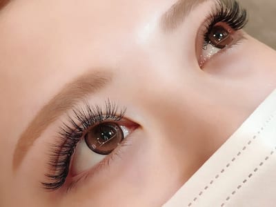 Eyelash Salon Blanc～まつげエクステと眉の専門美容室～なゆた浜北店 店内写真 2枚目