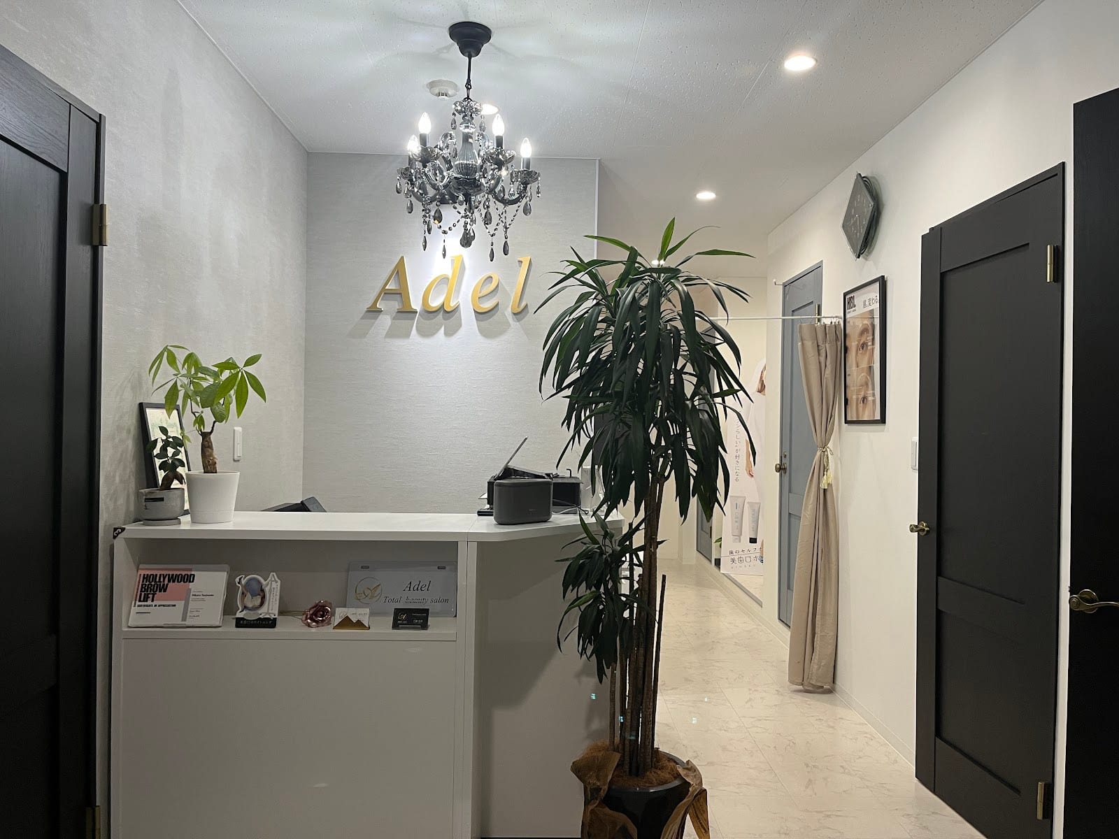 Adel 小野店(姫路)のメンズ眉毛サロン店内写真 1枚目