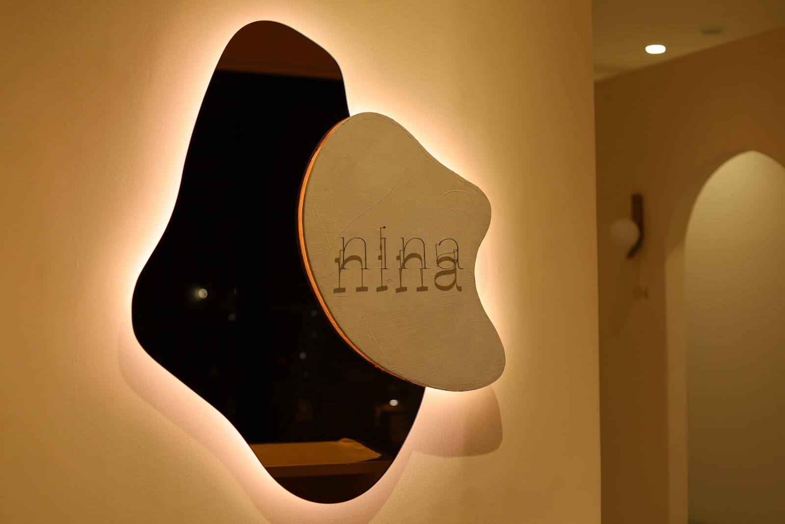 マツエク・まつげパーマ・眉毛専門店 nina(ニーナ)(弘前)のメンズ眉毛サロン店内写真 1枚目