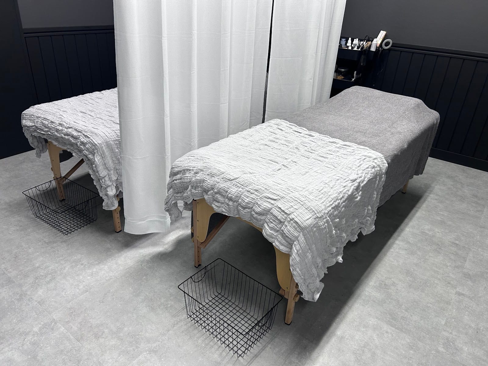 LOARY TOTAL BEAUTY SALON 五日市店(広島)のメンズ眉毛サロン店内写真 1枚目