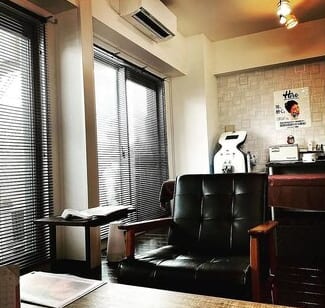 メンズアイブロウ＆脱毛専門店 Hero 店内写真 2枚目