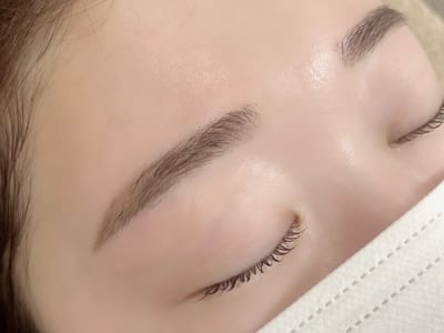 Plaisir eyelash&brow&nail 店内写真 3枚目