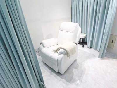 まつ毛パーマ＆眉毛サロン SSIN STUDIO市川店 店内写真 3枚目