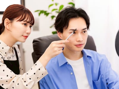 BROWS池袋店 店内写真 4枚目