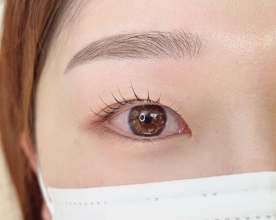 まつげパーマ・マツエク・眉毛 shushu(稲沢)のメンズ眉毛サロン店内写真 1枚目
