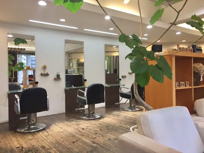 kurel eye &brow 店内写真 3枚目