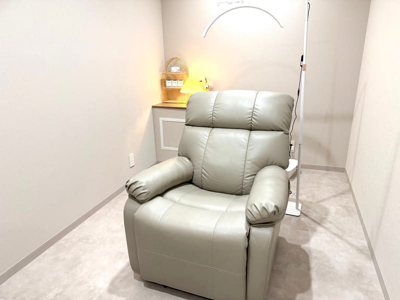Ananas eyelash 川口店 まつ毛・眉毛(川口)のメンズ眉毛サロン