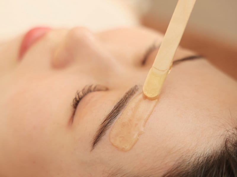 アイブロウ 眉毛サロン UNI BROW 四条烏丸(河原町)のメンズ眉毛サロン
