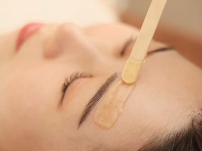アイブロウ 眉毛サロン UNI BROW 四条烏丸 店内写真 1枚目