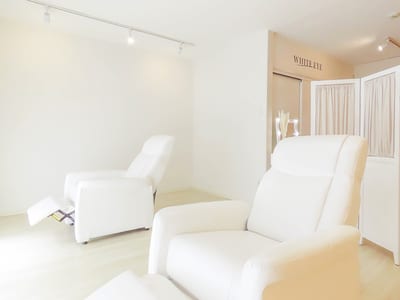 WHITE EYE 吉祥寺 店内写真 1枚目