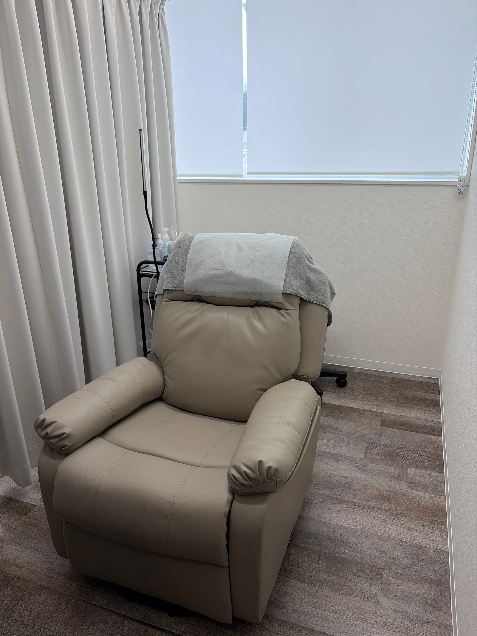 Mode!? 吉祥寺店(吉祥寺)のメンズ眉毛サロン店内写真 1枚目