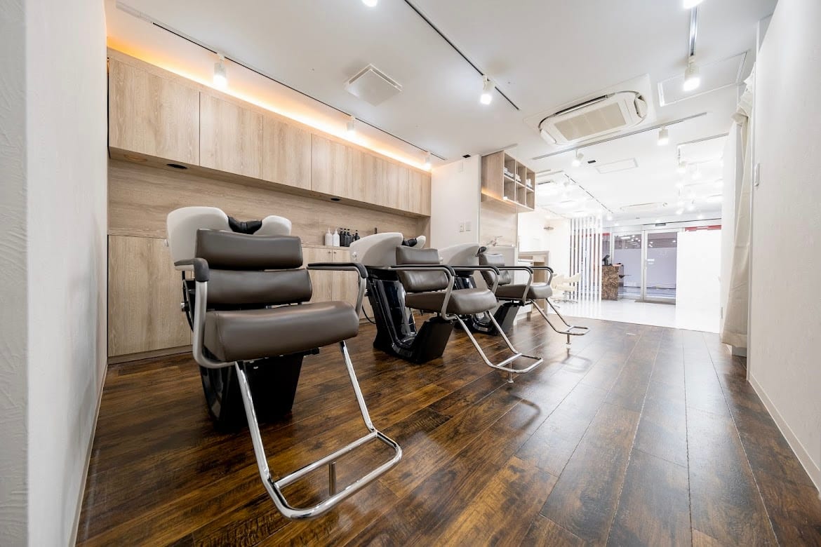 アイラッシュ&アイブロウサロン in'dex hair - U 錦糸町(錦糸町)のメンズ眉毛サロン店内写真 1枚目