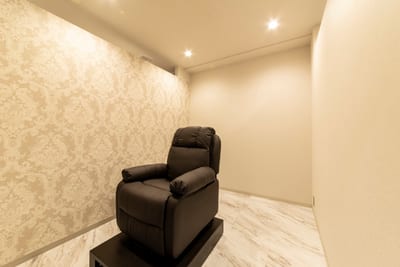 完全個室eyelash salon Rey小倉駅前店 まつげパーマパリジェンヌ 店内写真 3枚目