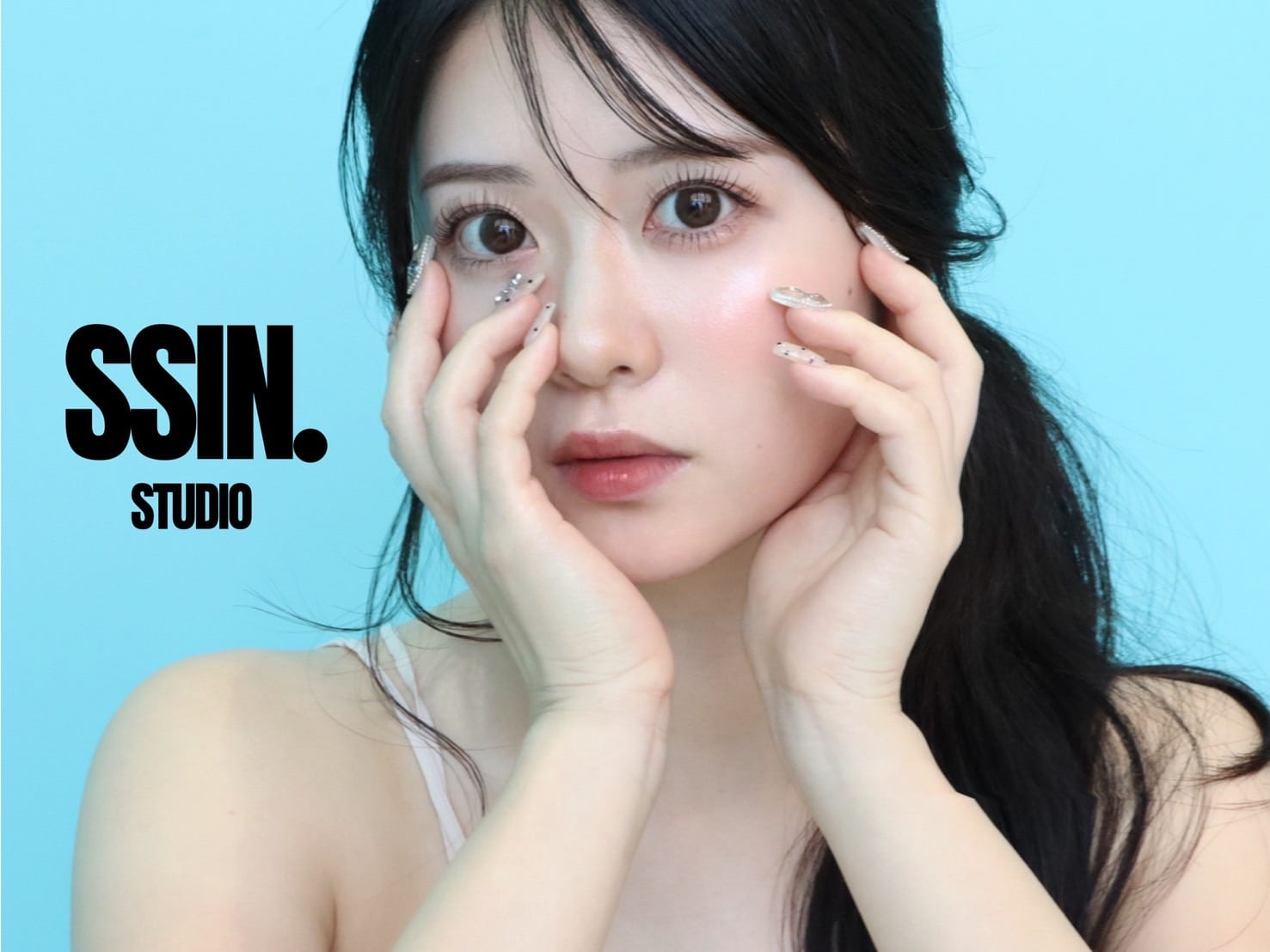 まつ毛パーマ&眉毛サロン SSIN STUDIO 小倉店(北九州)のメンズ眉毛サロン店内写真 1枚目