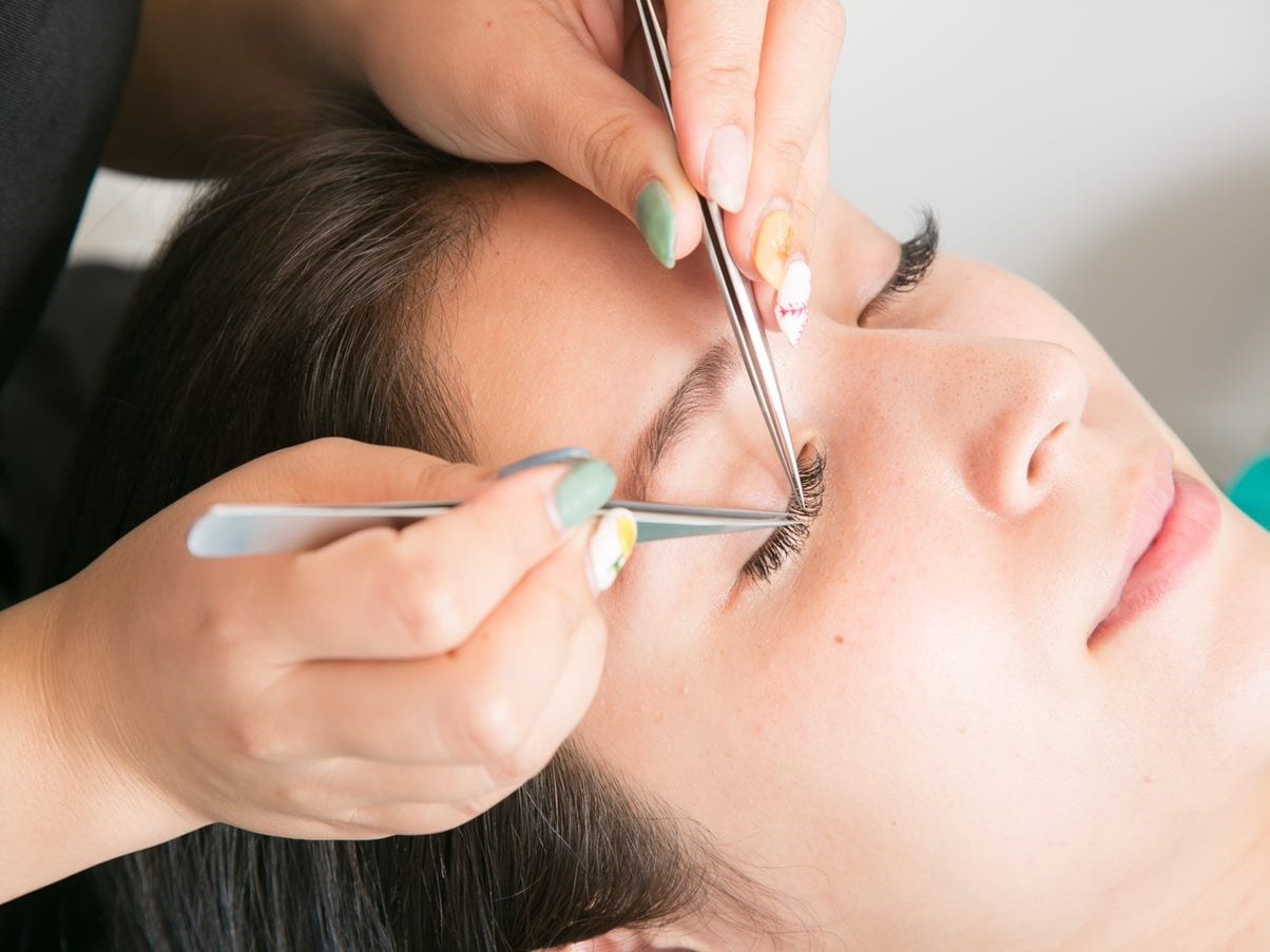 ChuLa eyelash&eyebrow 六町店(北千住)のメンズ眉毛サロン店内写真 1枚目