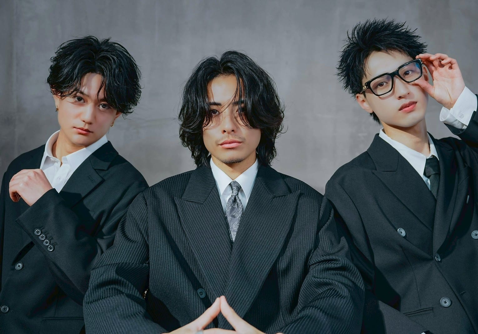 トリリオンヘアー by NoLimit 西梅田 店メンズアイブロウ(北新地)のメンズ眉毛サロン店内写真 1枚目