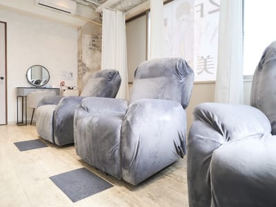 眉毛専門店 Ai Quickアイクイック 駒込店 店内写真 2枚目