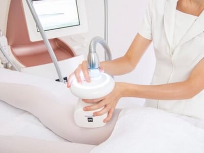 PRIVATE SALON Elle 痩身/ハーブピーリング/まつ毛パーマ/アイブロウ/光脱毛 店内写真 3枚目