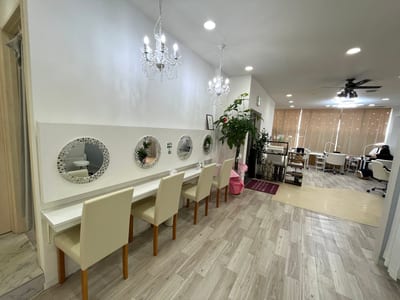 Crea la Luce 熊本市役所前店 店内写真 2枚目