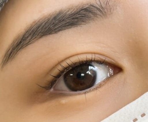 WHITE EYE 倉敷(倉敷)のメンズ眉毛サロン店内写真 1枚目