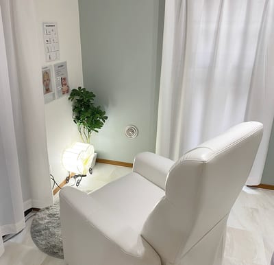 WHITE EYE 町田 店内写真 1枚目