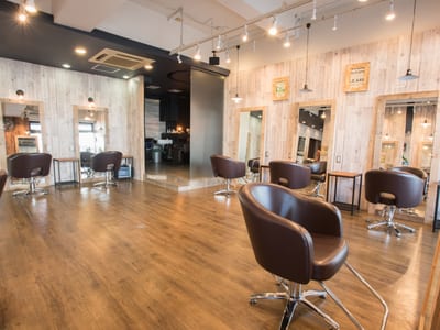 Agu hair pino 松戸店 店内写真 2枚目