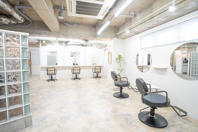 eyelash salon BUBBLES溝の口 店内写真 1枚目