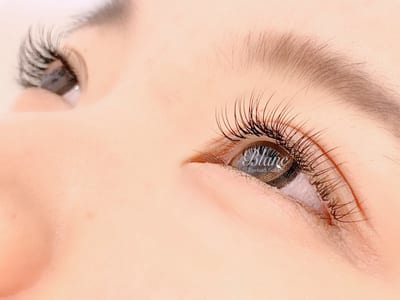 Eyelash Salon Blanc～まつげエクステと眉の専門美容室～モレラ岐阜店 店内写真 2枚目