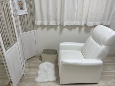 WHITE EYE 名駅 店内写真 2枚目
