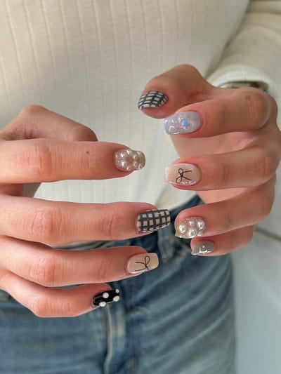 vico ネイル&アイブロウ 名古屋栄 店内写真 3枚目