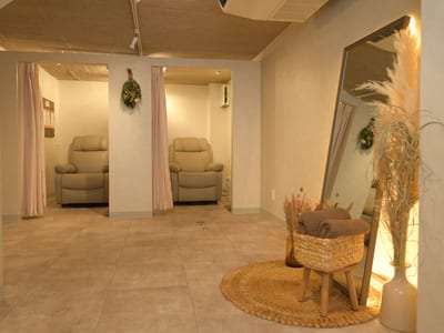 browme 栄店 店内写真 4枚目
