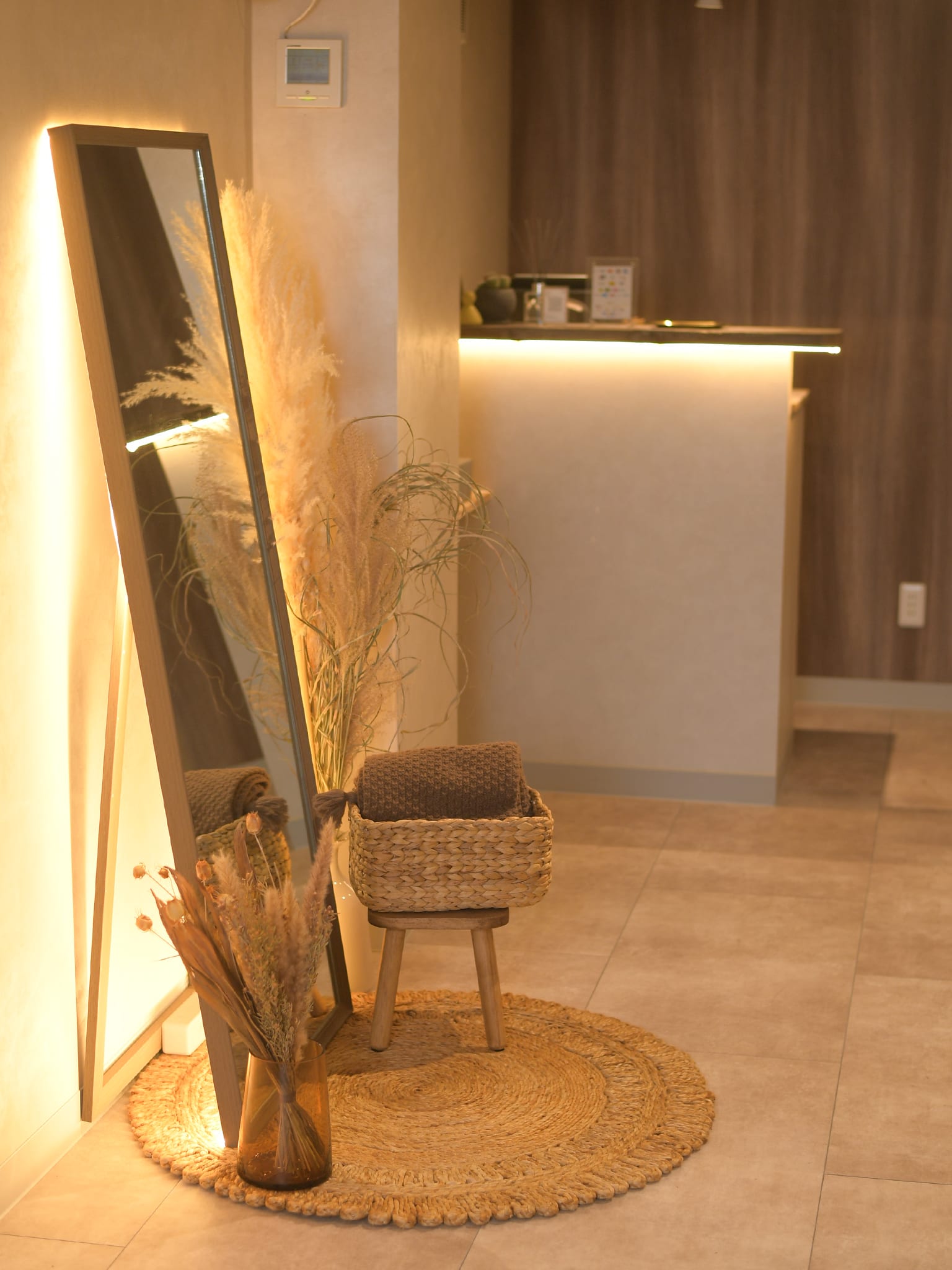 browme 栄店（名古屋）のメンズ眉毛サロン店内写真 1枚目