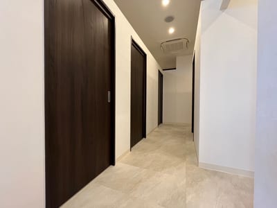 完全個室eyelash salon Rey沖縄那覇店 まつげパーマパリジェンヌ 店内写真 3枚目
