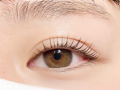 EYE'S lash_brows 店内写真 2枚目